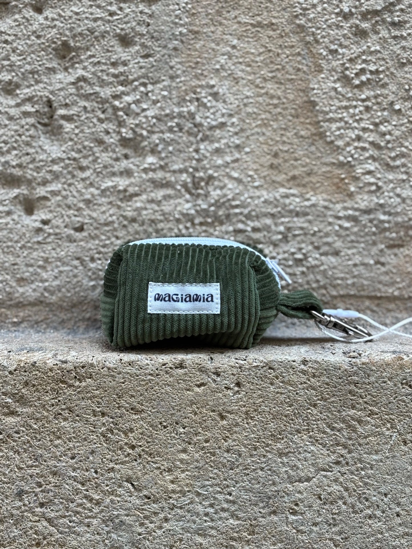 Porte-sacs à déjections velours vert