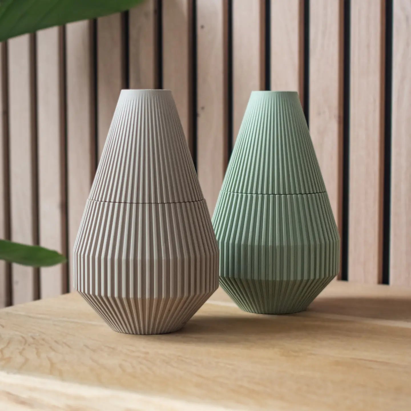 Green enrichment toy