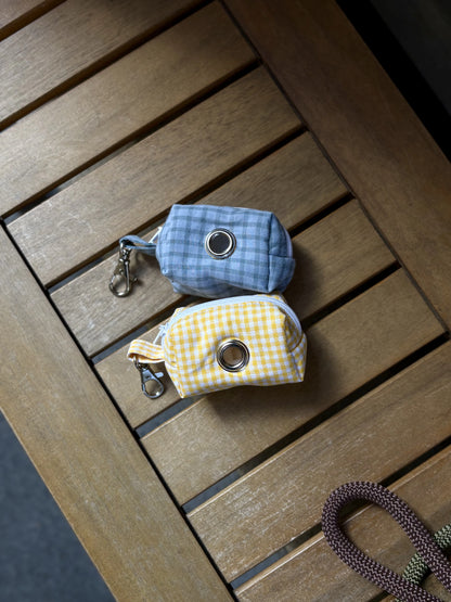 Porte-sacs à déjections vichy jaune