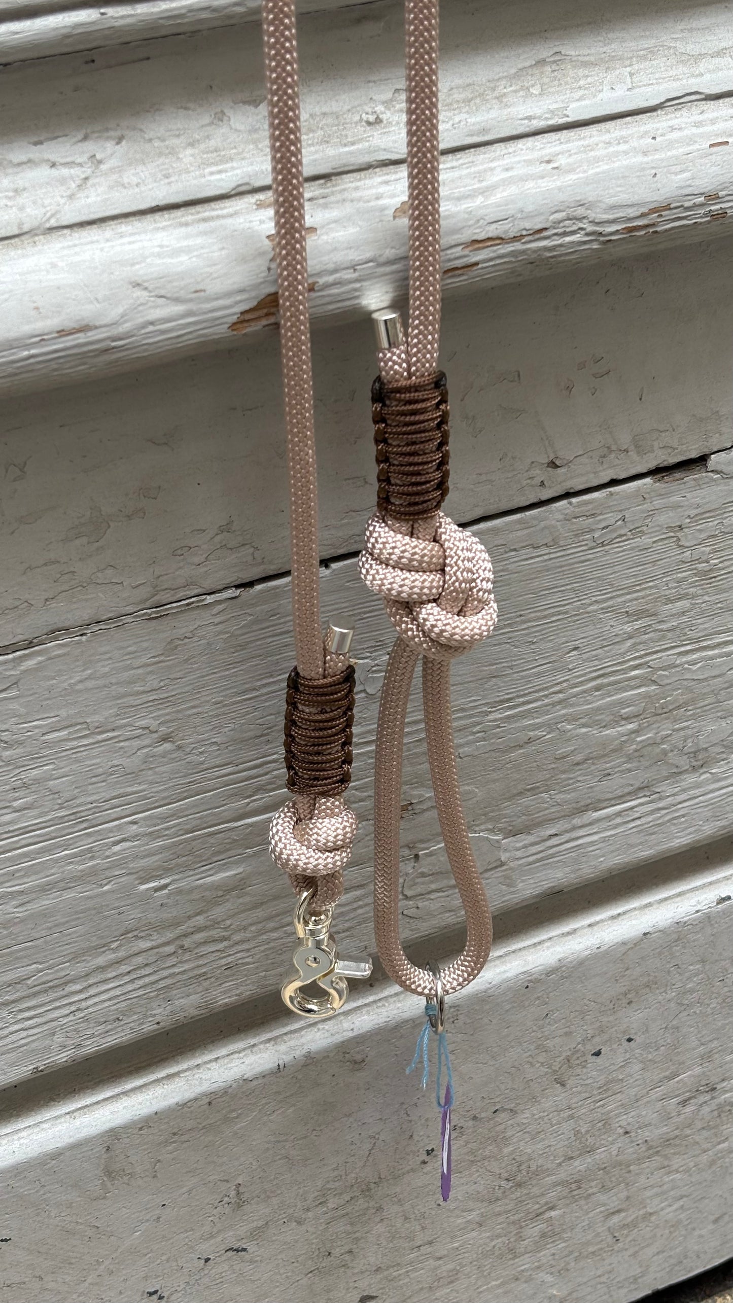 Laisse fine ultra-légère beige