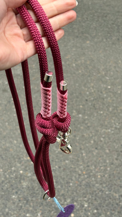 Ultra-light thin burgundy leash
