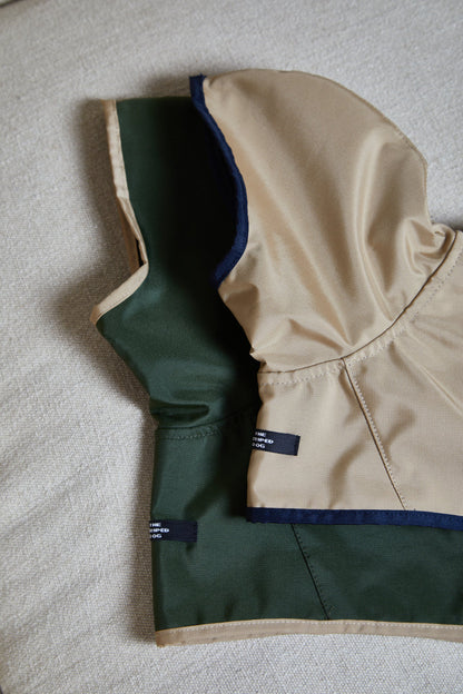 Cape imperméable beige