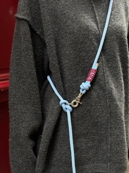 Blue multi-position thin leash