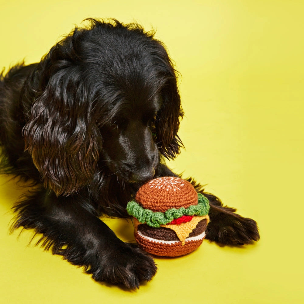 Jouet hamburger en crochet