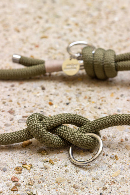 Laisse mains-libres en corde Kaki