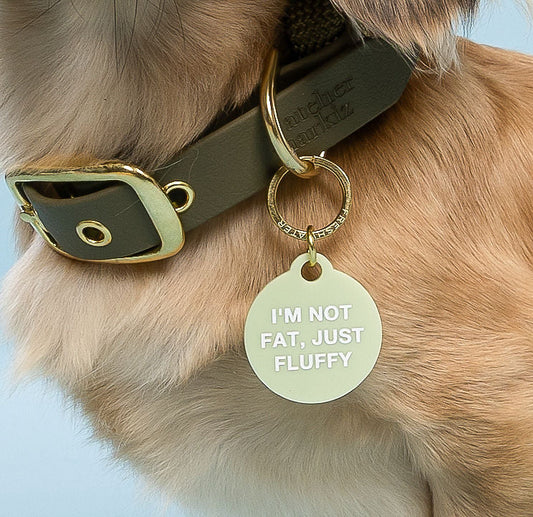 Médaille Not fat, Just fluffy