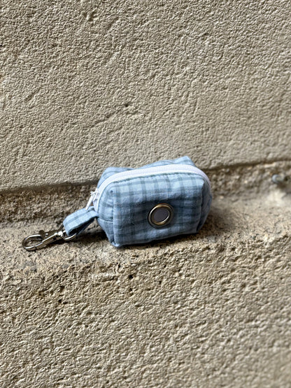 Porte-sacs à déjections vichy bleu